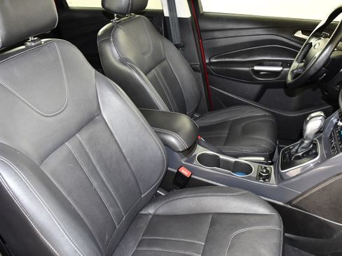 Used 2013 Ford Escape Titanium w/ Parking Technology Pkg AWD/4WD image 42