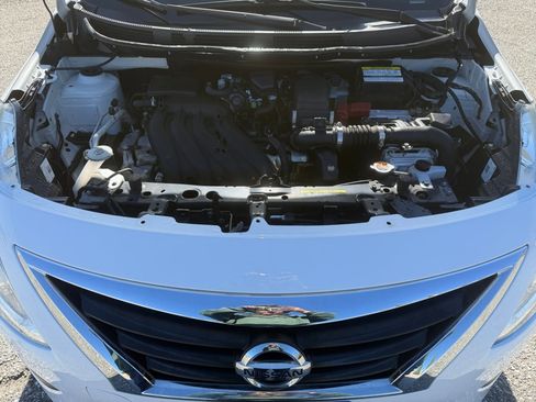 Used 2018 Nissan Versa SV image 20