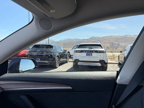 Used 2023 Tesla Model 3 Standard Range RWD image 35