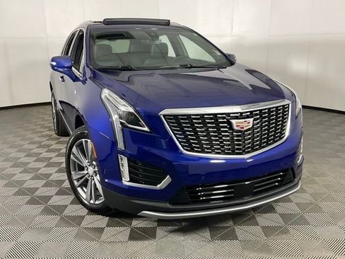 Certified 2025 Cadillac XT5 Premium Luxury w/ Technology Package image 39