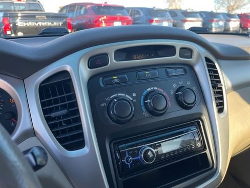 Used 2006 Toyota Highlander V6 image 18
