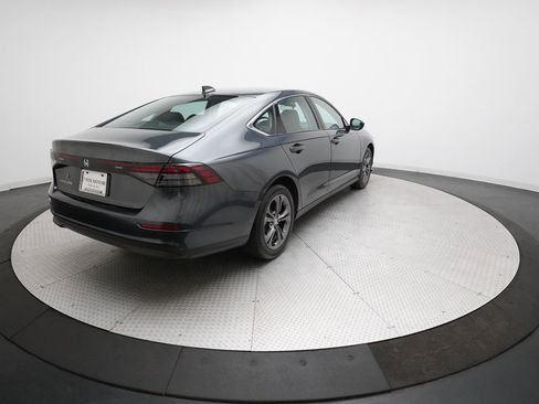 Certified 2023 Honda Accord EX image 35