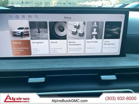 Used 2025 Genesis GV80 3.5T Prestige image 17