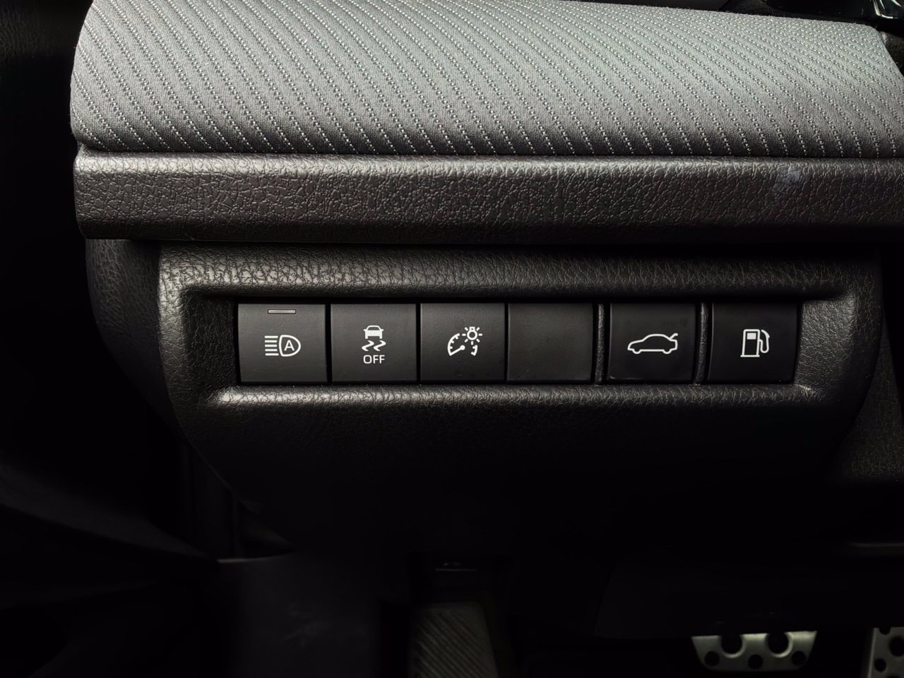 Used 2026 Toyota Camry SE FWD image 24