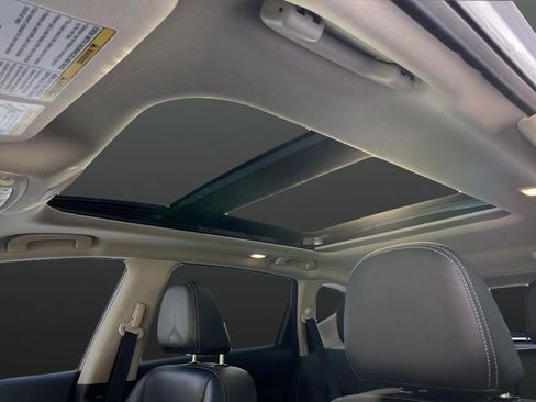 Used 2024 Nissan Murano SL image 7