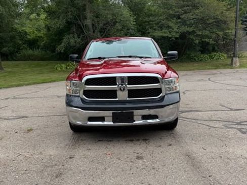 Used 2015 RAM 1500 ST w/ SXT Appearance Group AWD/4WD image 3