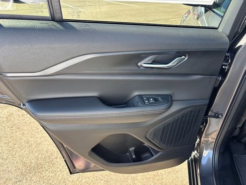 New 2025 Jeep Grand Cherokee Laredo X w/ Luxury Tech Group I image 45