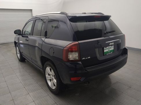 Used 2014 Jeep Compass Latitude w/ All Weather Capability Group AWD/4WD image 5