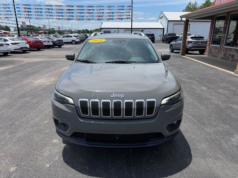 Used 2021 Jeep Cherokee Latitude Lux w/ Comfort/Convenience Group AWD/4WD image 10