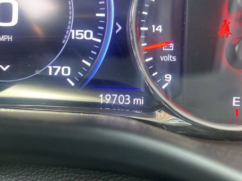 Used 2023 GMC Acadia SLT w/ Elevation Edition AWD/4WD image 3
