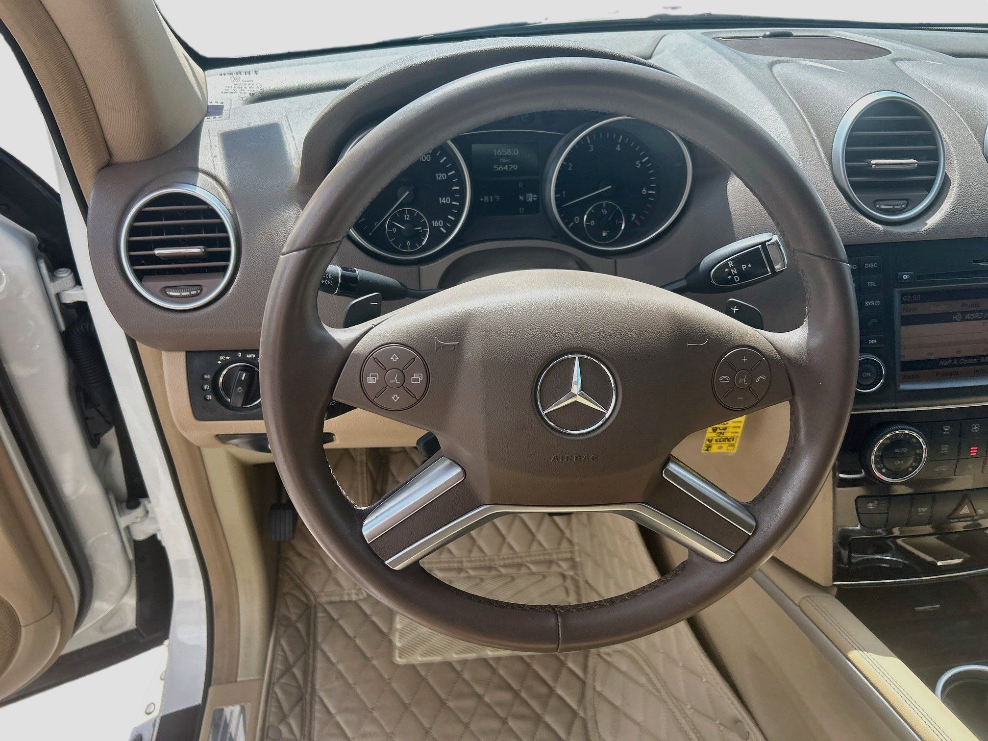 Used 2010 Mercedes-Benz ML 350 2WD image 11