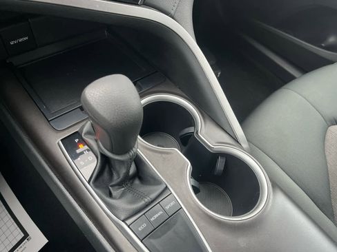 Used 2023 Toyota Camry LE image 18