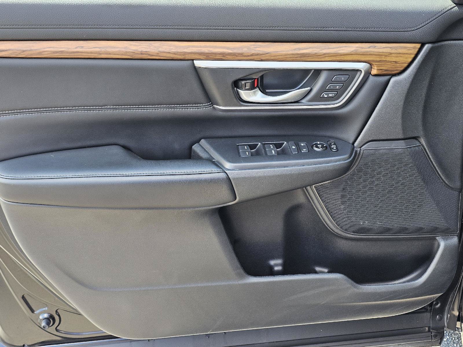 Used 2019 Honda CR-V EX-L image 14