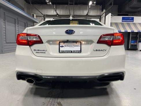 Used 2019 Subaru Legacy 2.5i Premium AWD/4WD image 6