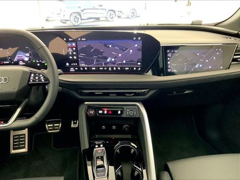 New 2025 Audi SQ5 Prestige AWD/4WD image 7
