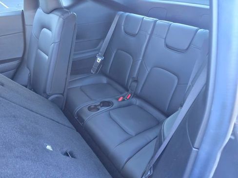 Used 2021 Tesla Model Y Long Range image 30