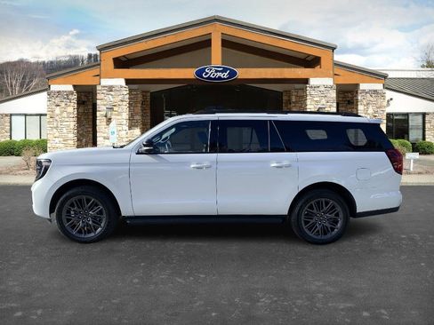 New 2026 Ford Expedition Max Platinum w/ Stealth Appearance Package image 7