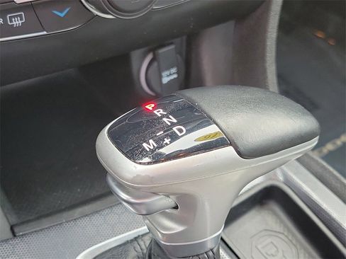 Used 2016 Dodge Charger SXT image 27