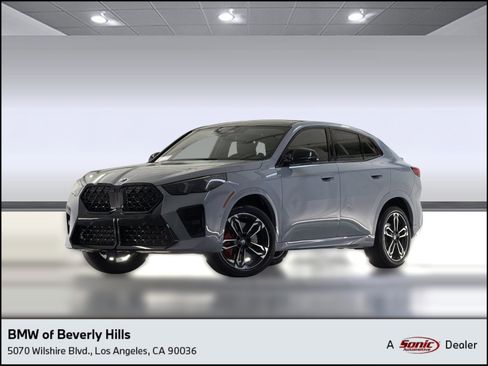 New 2026 BMW X2 xDrive28i w/ M Sport Package AWD/4WD image 1