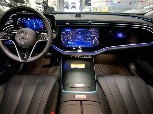 Used 2025 Mercedes-Benz E 350 E 350 image 15