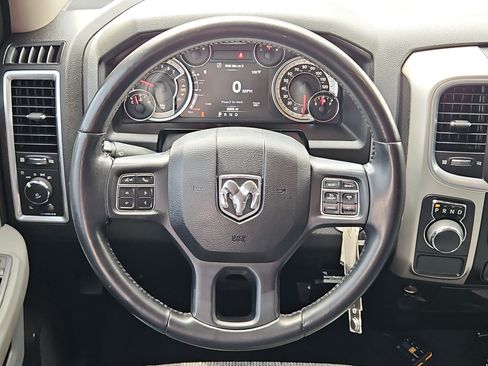 Used 2019 RAM 1500 Big Horn RWD image 15