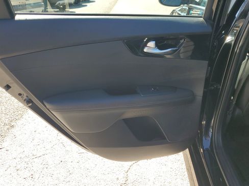 Used 2024 Kia Forte GT w/ GT2 Package image 11