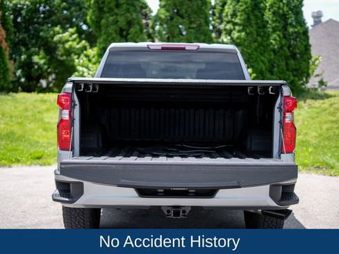 Used 2023 Chevrolet Silverado 1500 Custom w/ Rally Edition AWD/4WD image 7