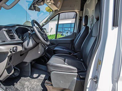 New 2025 Ford Transit 250 148 Medium Roof w/ Load Area Protection Package image 13