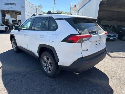 Used 2025 Toyota RAV4 XLE w/ Convenience Package AWD/4WD image 3