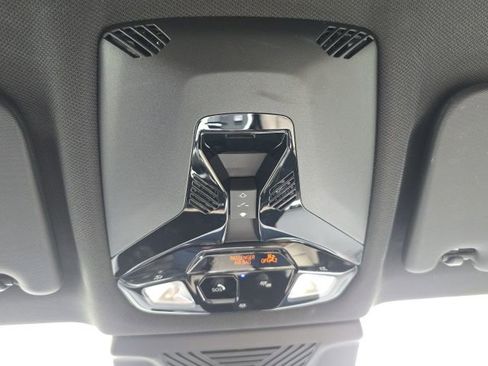 Used 2023 BMW X1 xDrive28i w/ M Sport Package AWD/4WD image 18