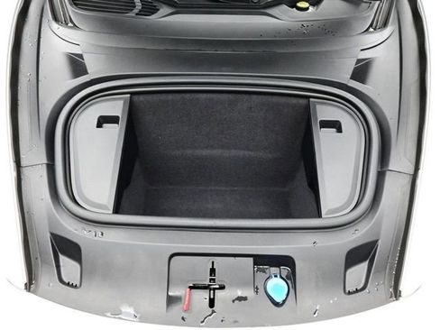 Certified 2020 Porsche Taycan Turbo S image 21