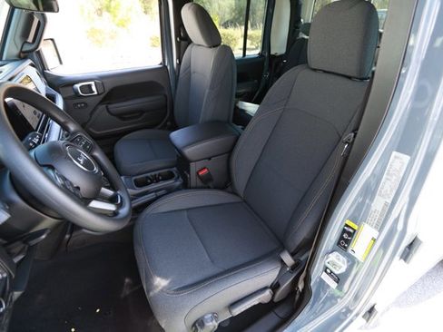 New 2026 Jeep Gladiator Sport image 22