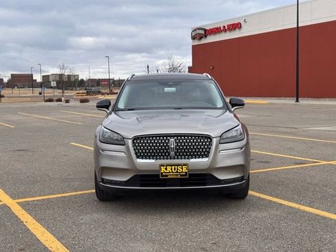 Used 2021 Lincoln Corsair Reserve w/ Elements Package image 38