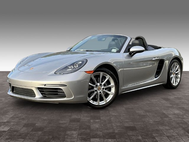 Used 2023 Porsche 718 Boxster RWD image 3