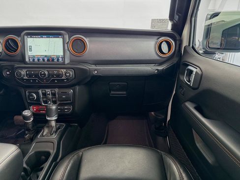 Used 2023 Jeep Gladiator Mojave w/ LED Lighting Group AWD/4WD image 26