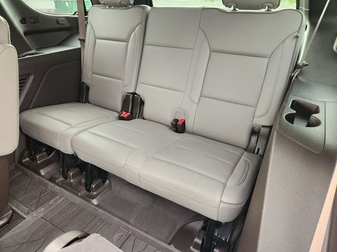 Used 2022 GMC Yukon SLT RWD image 23