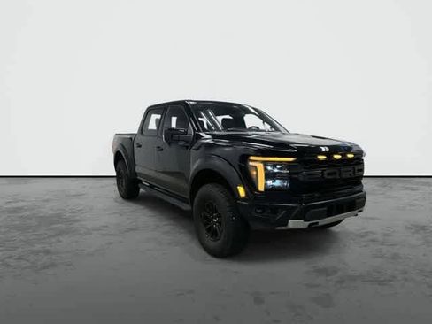 Used 2025 Ford F150 Raptor AWD/4WD image 6
