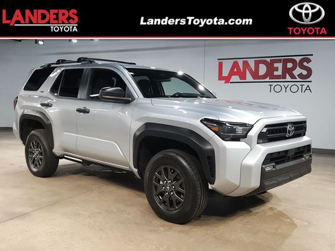 Used 2025 Toyota 4Runner SR5 AWD/4WD image 1