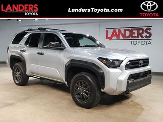 Used 2025 Toyota 4Runner SR5 AWD/4WD video 1