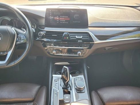 Used 2017 BMW 530i xDrive AWD/4WD image 34