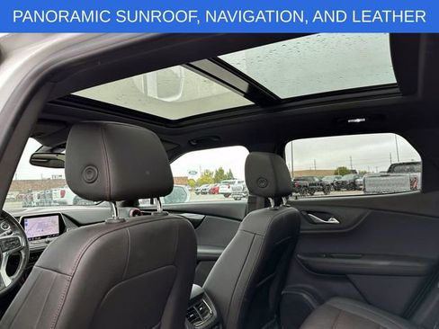 Certified 2019 Chevrolet Blazer RS w/ Sun and Wheels Package image 14