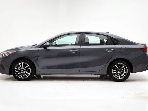 Used 2024 Kia Forte LXS image 6