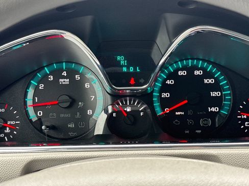 Used 2014 Chevrolet Traverse LS FWD image 25
