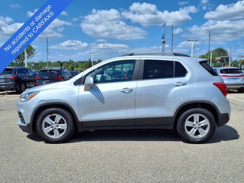 Used 2018 Chevrolet Trax LT FWD image 9