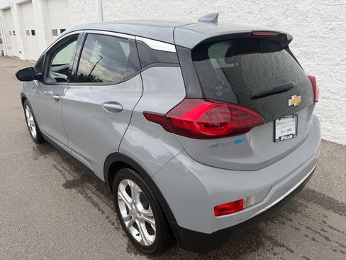 Used 2020 Chevrolet Bolt LT FWD image 2