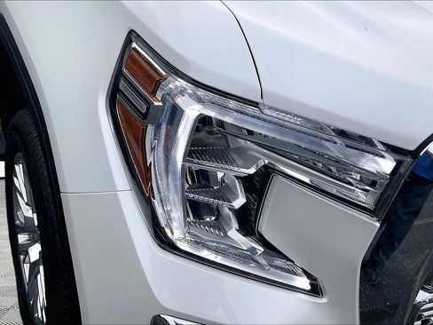 Used 2021 GMC Sierra 1500 Denali w/ Technology Package AWD/4WD image 35