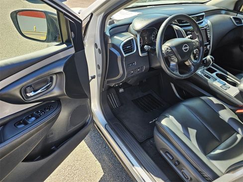 Certified 2023 Nissan Murano SV image 15