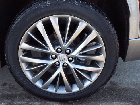 New 2026 Buick Enclave Avenir w/ Super Cruise Package image 22