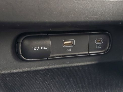 Used 2025 Kia Seltos S FWD image 26