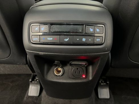 Used 2024 Hyundai Palisade Calligraphy image 24